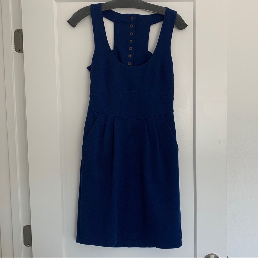 Jack keyhole Dress